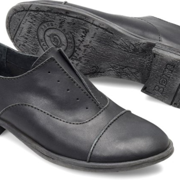 Born Forato Black Cap Toe Leather Slip On Shoes Sz 9.5 - Picture 1 of 7